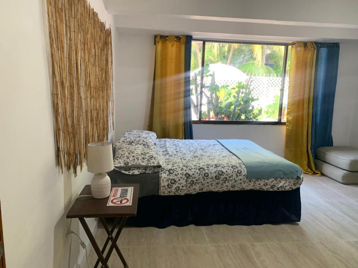 Joebi'S House Walking Distance To Rocky Cay Beach Ideal For Families Or Groups Buenavista  Kültér fotó